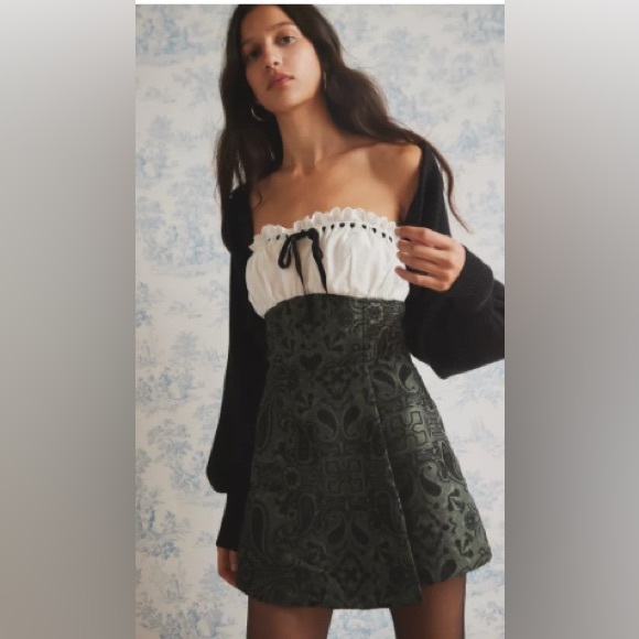 URBAN OUTFITTERS Kimchi Blue Antoinette Paisley Strapless Romper size large - Picture 3 of 11